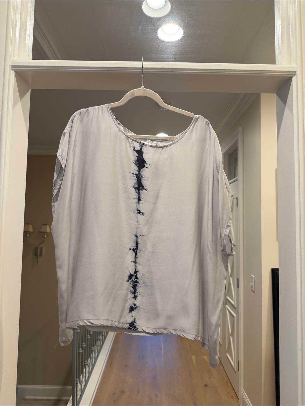 Artist and Revol Light Gray Women's Tie-Back Sleeve Silk Top with Navy Accent